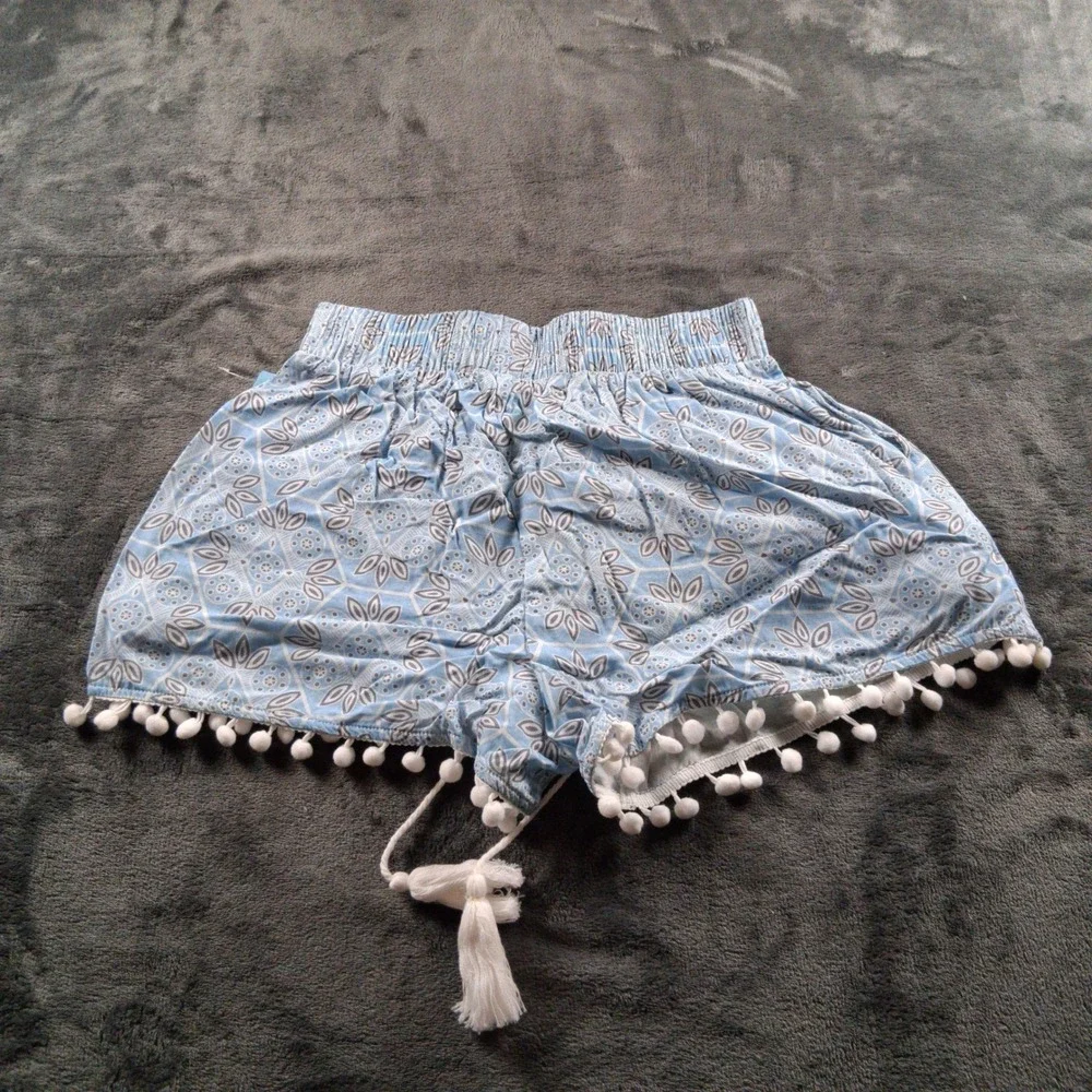 NWT Cupshe Beach Shorts Womens Medium Blue Geometric Pom Pom Tassel Cover Up
